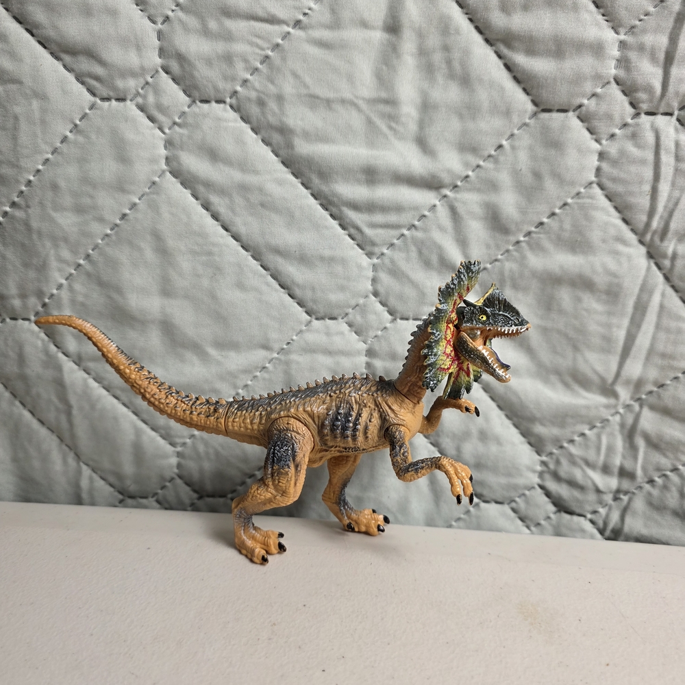 Realistic Frilled Dinosaur Reptile Figure in Tan and Green